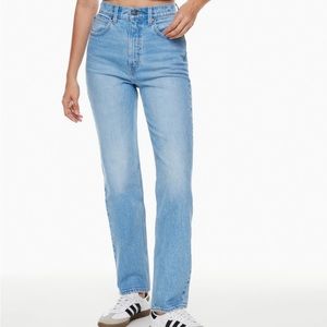 Levi’s High Slim Straight Jeans